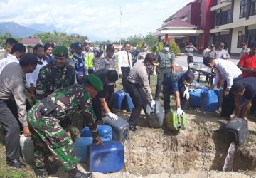 Polres Sigi Musnahkan Ribuan Miras