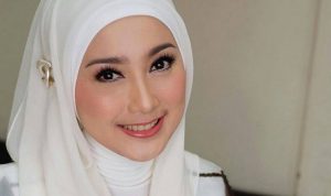 Cerita Desy Ratnasari Pernah Tidur di Terminal Bus