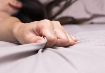 Alasan Wanita Suka Palsukan Orgasme