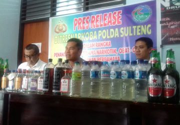 Dalam Waktu Seminggu, Polda Sulteng Amankan Ribuan Botol Miras