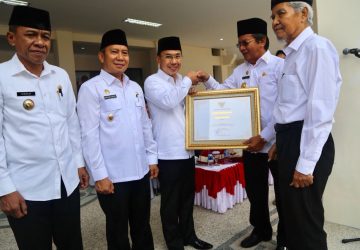 Bupati Sigi Masuk Salah Satu Pemimpin Berprestasi di Sulteng