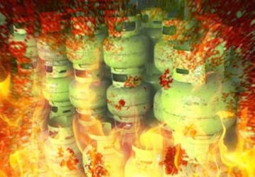 Tabung Gas 3 Kg Meledak, Delapan Orang Hangus