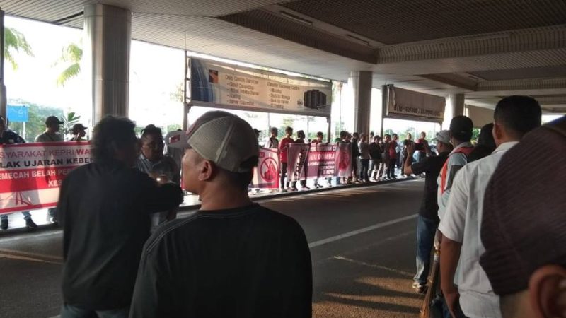 Acara Neno Warisman di Batam Resmi Dibatalkan