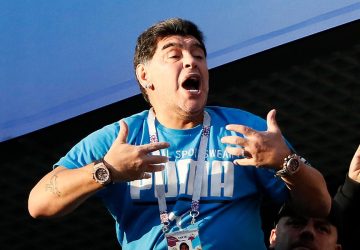 Gratis! Maradona Tawarkan Diri Jadi Pelatih Argentina