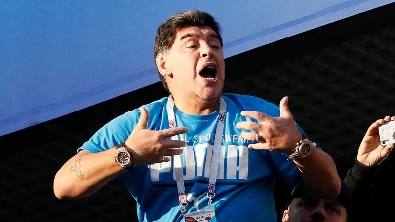 Gratis! Maradona Tawarkan Diri Jadi Pelatih Argentina