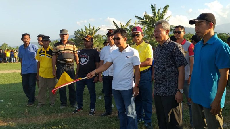 Bupati Sigi Buka Lomba Karapan Sapi di Dolo Selatan