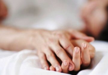Viral Pasangan ‘Gancet’, Sebabkan Kematian? Ini Penjelasan Medisnya