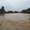 Kota Padang di Landa Banjir dan Tanah Longsor