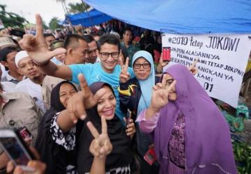 Istri Dirjon Sebut Pemasangan Poster Penolakan Sandiaga Uno Dibayar