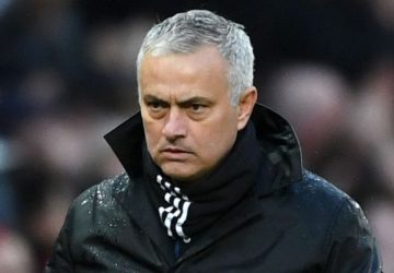 Real Madrid Kembali Dekati Mourinho
