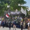Mirip Simbol Agama, Ratusan Anggota Ormas Protes Ornamen Proyek Jalan di Solo
