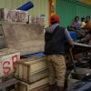 Ditertibkan, Satpol-PP Sita Tujuh Boks Ikan Pedagang Pasar Manonda