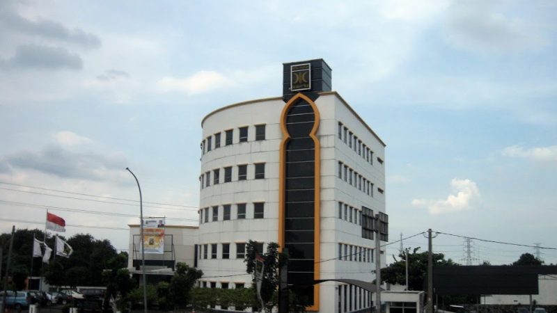 Pertama Serahkan Laporan Dana Kampanye, KPU Puji PKS