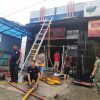 Distro di Jalan Sis Aljufri Palu Terbakar