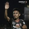 Fadil Sausu Raih Penghargaan Pemain Terbaik Indonesian Soccer Awards