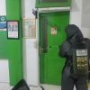 Satbrimob Polda Sulteng Penyemprotan Disinfektan di Puskesmas