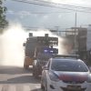 Polres dan Kodim Semprot Disinfektan di Bandara Palu dan Pasar Manonda