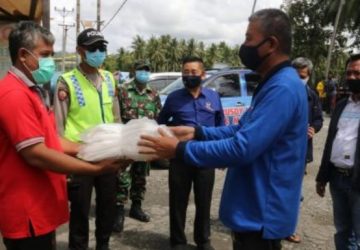 NasDem Sulteng Bantu 1.500 Paket Sembako untuk Korban Banjir Poso