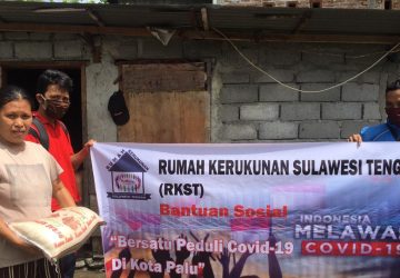 RKST Salurkan Bansos Bagi Warga Terdampak Covid-19