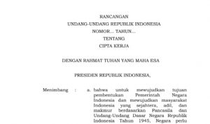 Draft Final UU Cipta Kerja Berubah Lagi Jadi 812 Halaman