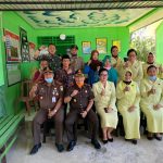 Kajati dan Ketua IAD Sulbar Kunjungi Posyandu Binaan IAD Kejari Pasangkayu