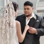 Segera Lepas Masa Lajang, Kapan Pernikahan Ivan Gunawan & Bella Aprilia?