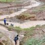 Jembatan Tombang Bye di Mamasa Putus Diterjang Banjir