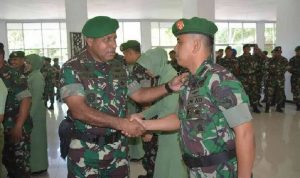 Wakasad Letjen TNI Herman Asaribab Meninggal Dunia