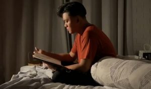 Penyesalan Rizky Febian Setelah Baca Isi Buku Harian Mendiang Ibunya