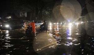 Penjelasan BMKG Soal Hujan Lebat di Bandung yang Akibatkan Banjir