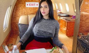 Selebgram Cantik Ini Meninggal Dunia Usai Operasi Plastik