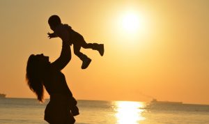15 Ucapan Selamat Hari Ibu yang Menyentuh Hati dari Tokoh Dunia