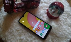 Intip Ponsel Samsung Harga Sejutaan, Spesifikasinya Mantul!