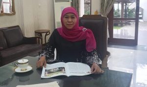 Gubernur Jawa Timur Khofifah Umumkan Positif COVID-19
