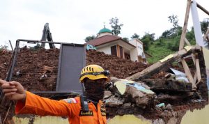 Korban Meninggal Longsor di Sumedang Jadi 28 Orang, 12 Masih Dinyatakan Hilang