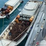 TNI Angkatan Laut Tangkap Pencuri di Selat Singapura