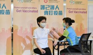 Lansia di Hong Kong Ini Meninggal Setelah Disuntik Vaksin