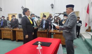 Dinie Dewi Mariaty, PAW Anggota DPRD Sigi Dilantik