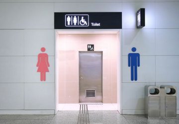 5 Trik Jitu Agar Tetap Aman Menggunakan Toilet Umum di Masa Pandemi