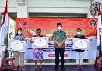 BNPT Beri Bantuan Korban Terosisme di Sigi dan Poso