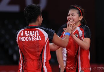 Greysia Polii/Apriyani Rahayu Ukir Sejarah Jadi Ganda Putri Indonesia Pertama Raih Medali Emas