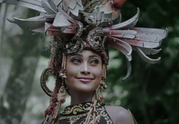 Lagu Novia Bachmid ‘Wonderland Indonesia’ Trending, Ini Profil Alffy Rev