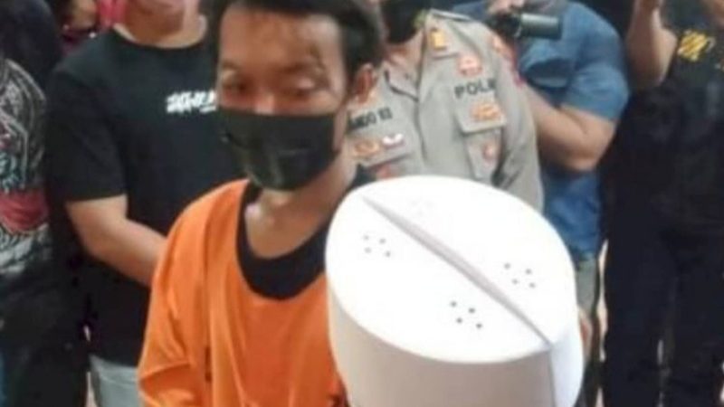 Motif Pelaku Bakar Mimbar Masjid Raya Makassar Karena Sakit Hati