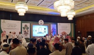 Arab Saudi Kembali Distribusikan Al-Qur’an dan Kurma di Indonesia