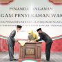 Ketua DPRD Sulteng Hadiri Penandatanganan Wakaf Pondok Pesantren Modern Al-Istiqamah
