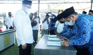 Wabup Sigi Serahkan SK ke 564 PNS, CPNS dan PPPK