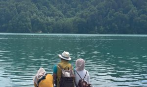 Pesan Pilu Atalia untuk Eril: Mamah Pulang Dulu ke Indonesia Ya..