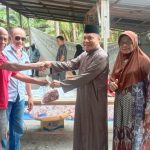 Ketua Komisi-IV DPRD Sulteng Serahkan Hewan Kurban Pada Warga Kota Palu