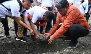Gubernur Letakkan Batu Pertama Pembangunan Pabrik Ubi Kayu di Sigi