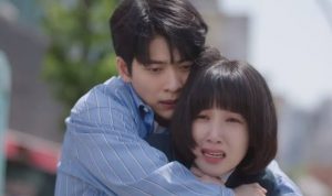 Extraordinary Attorney Woo Episode 11: Lee Jun Ho Bantu Woo Young Woo Atasi Ketakutannya